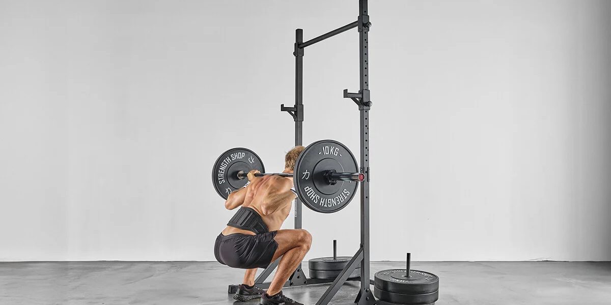 Mastering the Basics: How Proper Squat Form Protects Your Knees and Back
